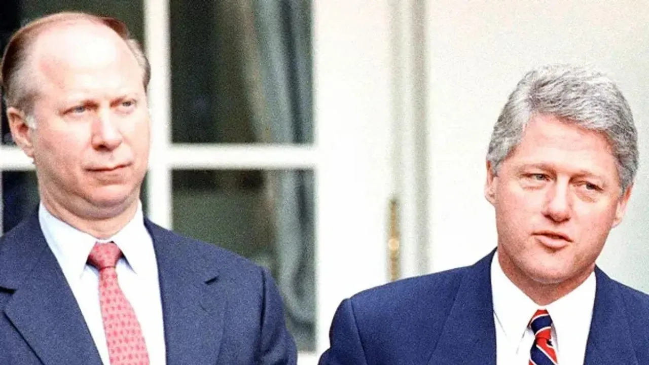 David Gergen With Former President Bill Clinton